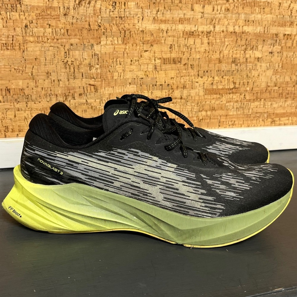 Asics Novablast 3 Mens Running Shoes Black Lime Green 1011B458 Size 11.5 US